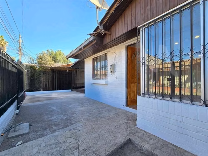 CASA Se vende casa 3 dormitorios Maipú