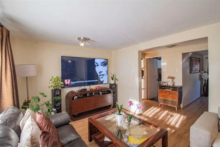CASA Se vende casa en Ciudad Satélite Maipu