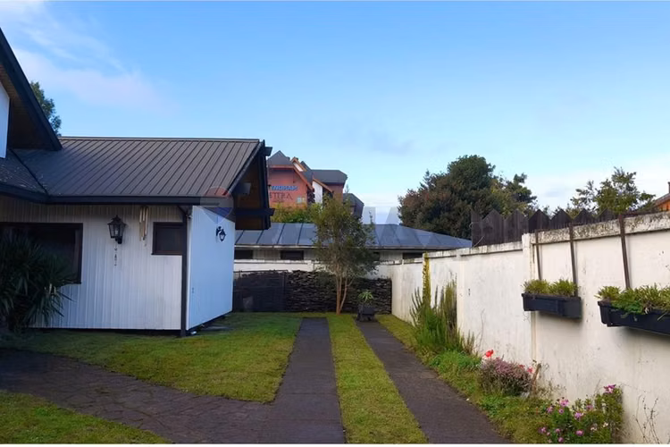 Propiedad comercial única en puerto varas