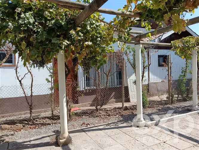 Casa en venta de 3 dorm. en Olmué