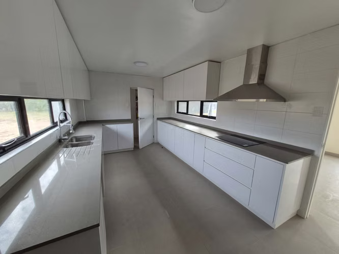 Se vende casa nueva impecable - Imagen 8