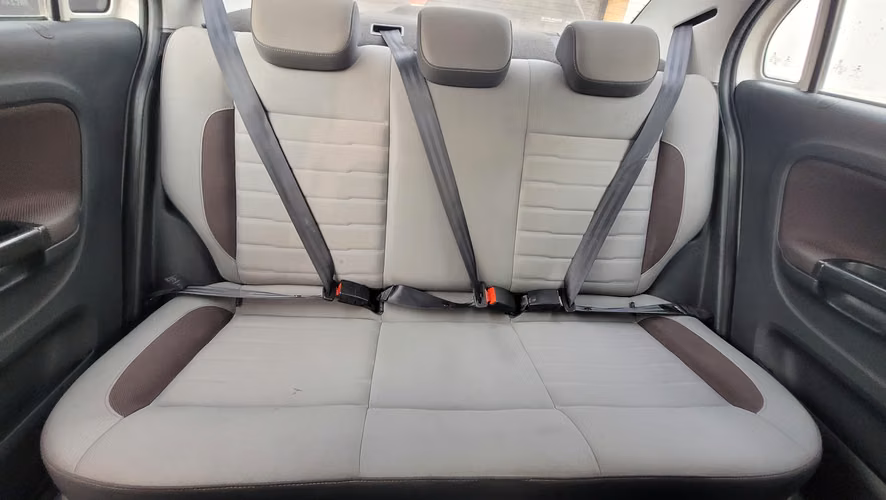 Volkswagen VOYAGE HIGHLINE 1.6 FULL MEC. 1.6 • 4x2 • Mecánica • 2022