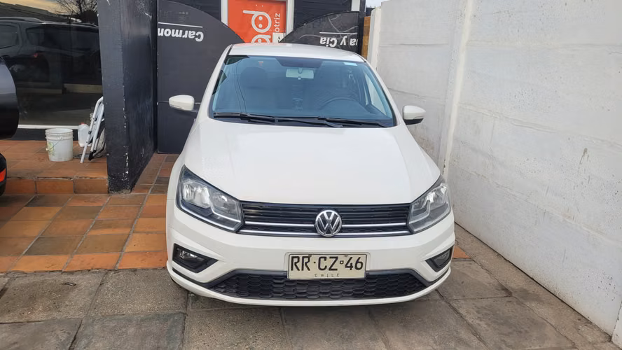 Volkswagen VOYAGE HIGHLINE 1.6 FULL MEC. 1.6 • 4x2 • Mecánica • 2022