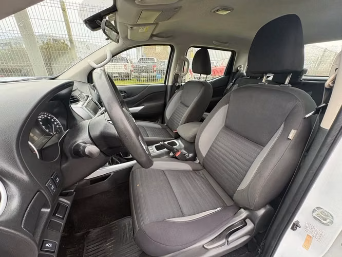 NISSAN NAVARA 2023