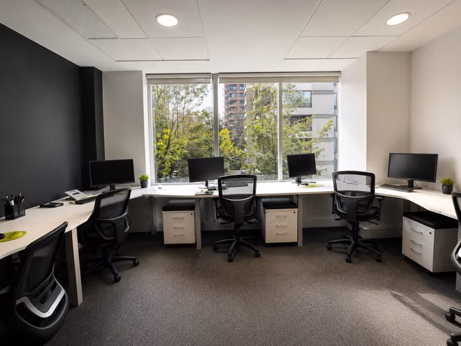 Piso completo de oficina en venta en Las Condes: 347 m² listos para operar