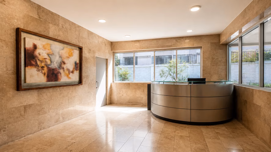Piso completo de oficina en venta en Las Condes: 347 m² listos para operar