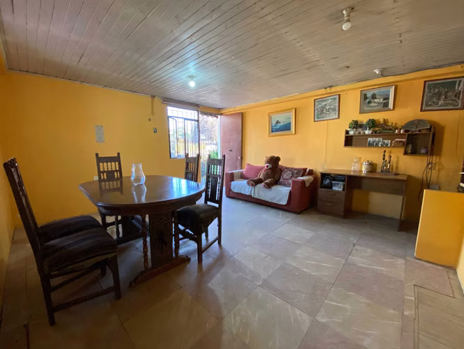 Casa Esquina en Conchalí: Ideal Comercio (175406)
