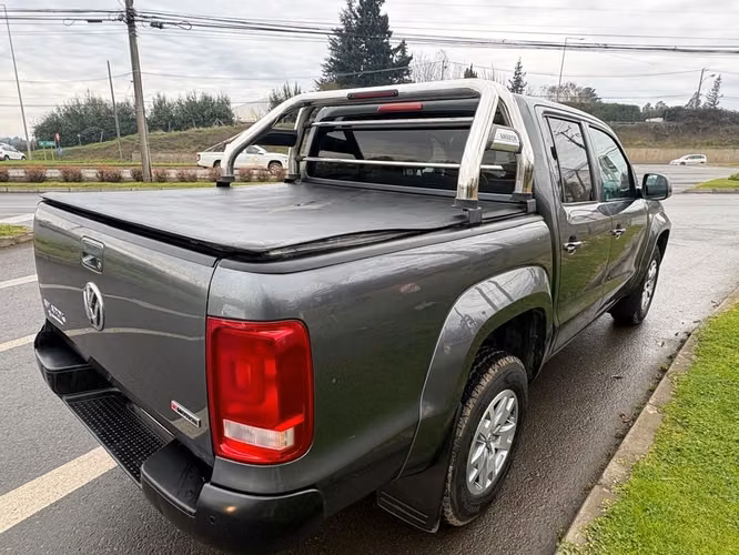 VOLKSWAGEN AMAROK 2022