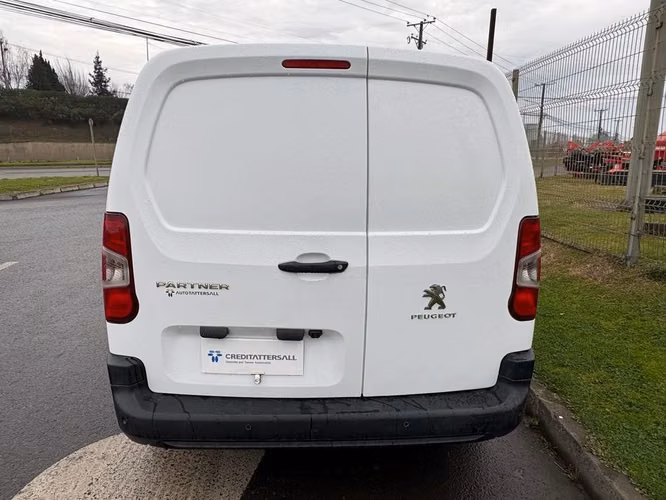 PEUGEOT PARTNER 2020