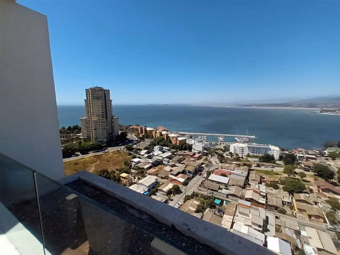 Venta 2D2B con estacionamiento y bodega- Costa de Montemar