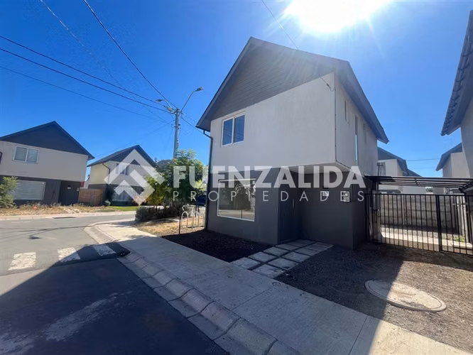 Casa arriendo 3D 3B Patio Condominio en El Monte - Imagen 2