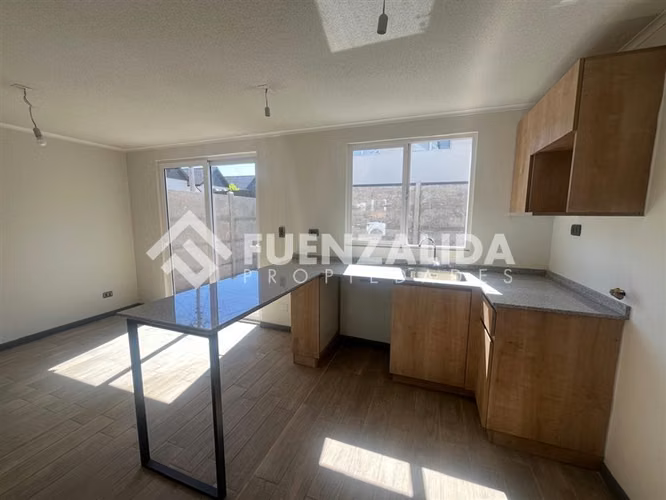 Casa arriendo 3D 3B Patio Condominio en El Monte - Imagen 4
