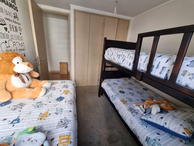 Se Vende departamento en Cerro Paranal 4 D+3B+ 2 E y 1 Bod. a 8.000 UF - Imagen 13
