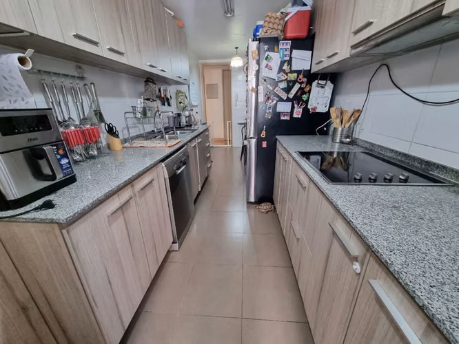 Se Vende departamento en Cerro Paranal 4 D+3B+ 2 E y 1 Bod. a 8.000 UF - Imagen 22