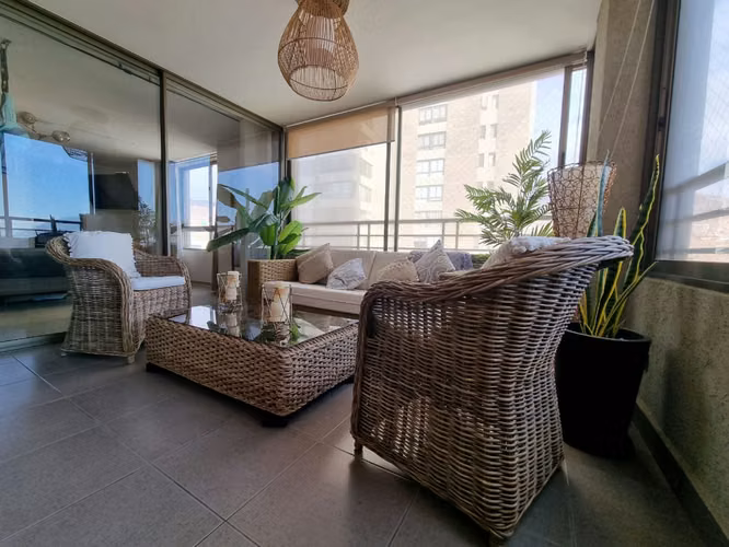 Se Vende departamento en Cerro Paranal 4 D+3B+ 2 E y 1 Bod. a 8.000 UF - Imagen 4