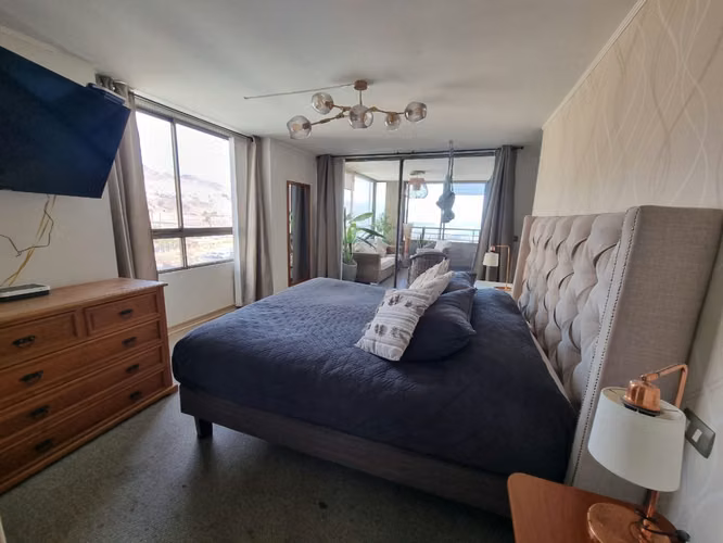 Se Vende departamento en Cerro Paranal 4 D+3B+ 2 E y 1 Bod. a 8.000 UF - Imagen 18