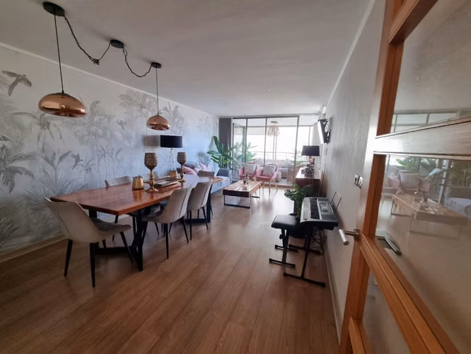 Se Vende departamento en Cerro Paranal 4 D+3B+ 2 E y 1 Bod. a 8.000 UF - Imagen 3