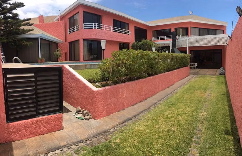 SE ARRIENDA MARAVILLOSA CASA EN J. DEL SUR DE 4D+3B CON D+B DE SERVICIO A 3.500.000 CLP