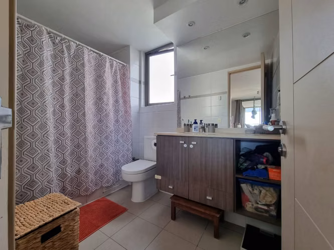 Se Vende departamento en Cerro Paranal 4 D+3B+ 2 E y 1 Bod. a 8.000 UF