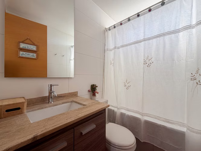 CASA EN VENTA EN CONDOMINIO UMBRALES, LA SERENA.
