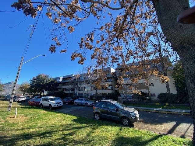 Departamento en venta de 4 dorm. en Lo Barnechea - Imagen 2