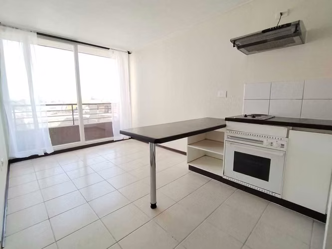 CON ESTACIONAMIENTO y REMODELADO IMPECABLE (175430)