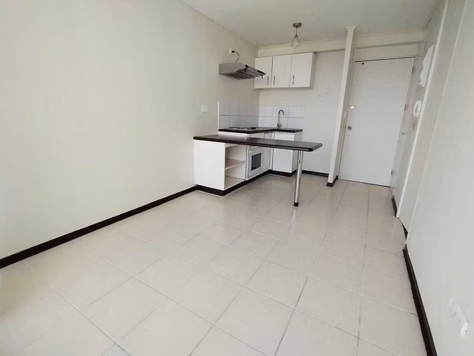 CON ESTACIONAMIENTO y REMODELADO IMPECABLE (175430)