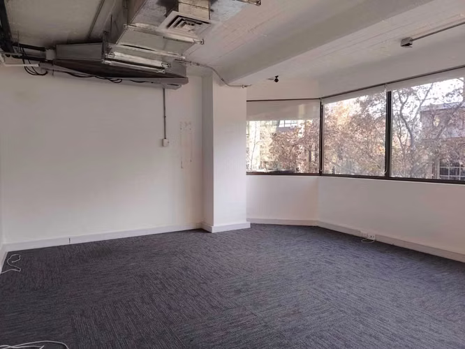 Oficina Recién Remodelada Corazón de Providencia (175417) - Imagen 2