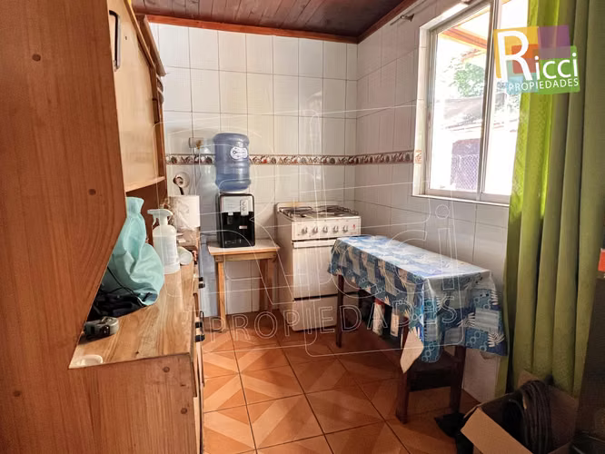Excelente Casa ubicada en acceso principal a Limahue