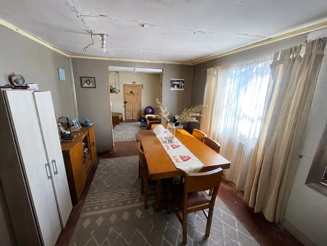 Se vende casa en Av. Los Loros, sector Pedro León Gallo - Copiapó