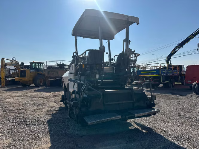 EXTENDEDORA DE ASFALTO MARCA VOGELE MODELO SUPER 1300-2 AÑO 2008