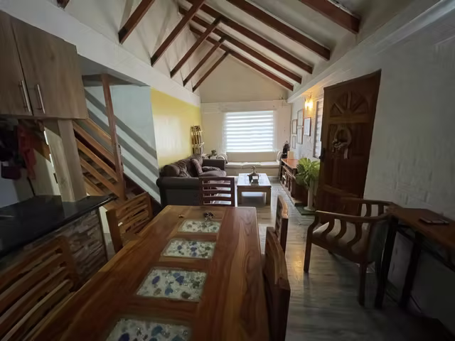 VENDE EXCELENTE CASA TALCA