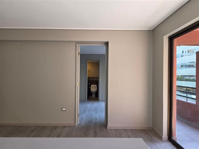 Departamento Remodelado en Arriendo 1D en Las Condes