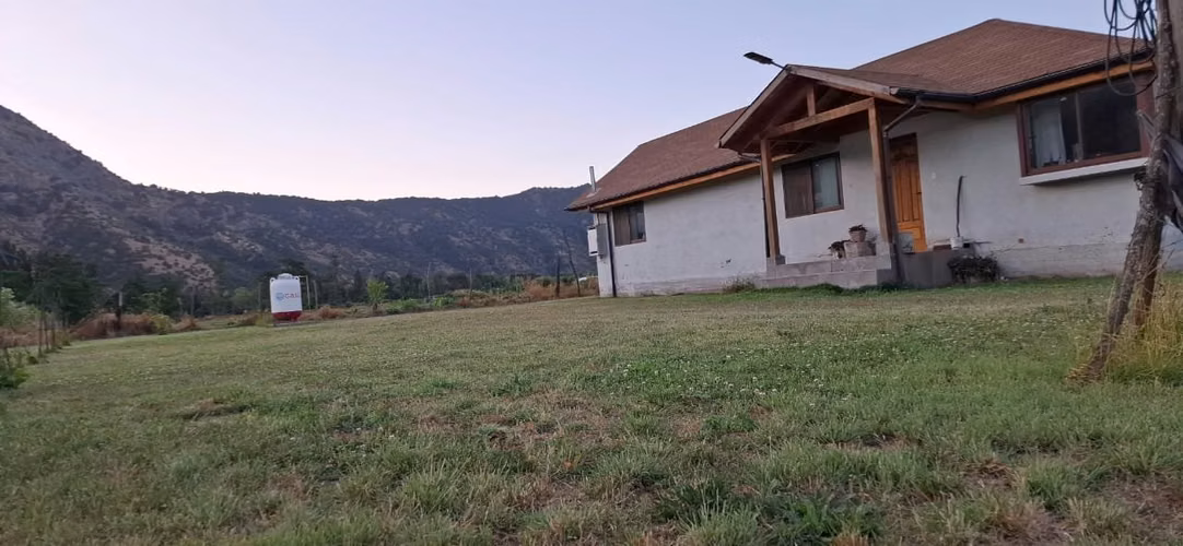 SE ARRIENDA CASA EN PARCELACIÓN SAN VICENTE DE TAGUA TAGUA