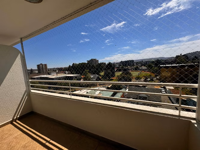 DEPARTAMENTO DE LUJO EN ARRIENDO SECTOR ALEMA (165552)
