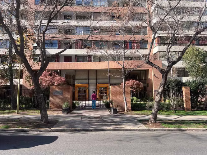 Remodelado. Amoblado. Hdo. Magallanes. Av. Colón (175436)