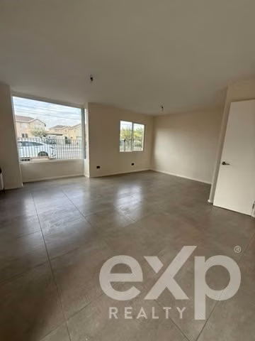 Casa en arriendo de 3h/3b Valle Grande