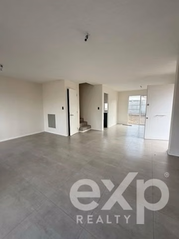 Casa en arriendo de 3h/3b Valle Grande
