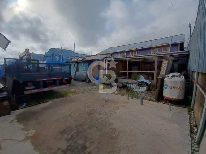 Gran Propiedad Comercial en Av Colón