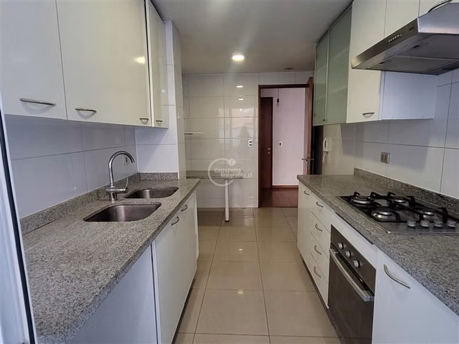 Departamento en venta de 3 dorm. en Providencia
