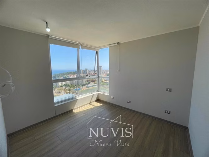 Departamento en arriendo de 3 dorm. en Viña del Mar