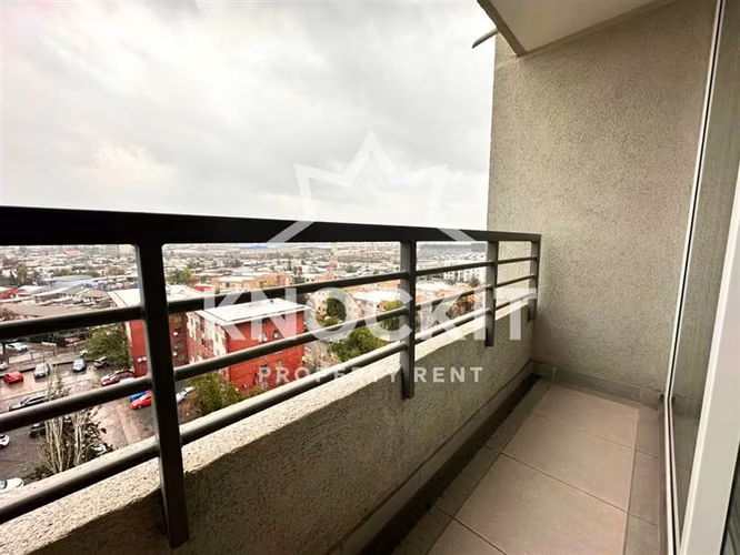 Arriendo Departamento c/ Balcón 2D2B Metro Carlos Valdovinos