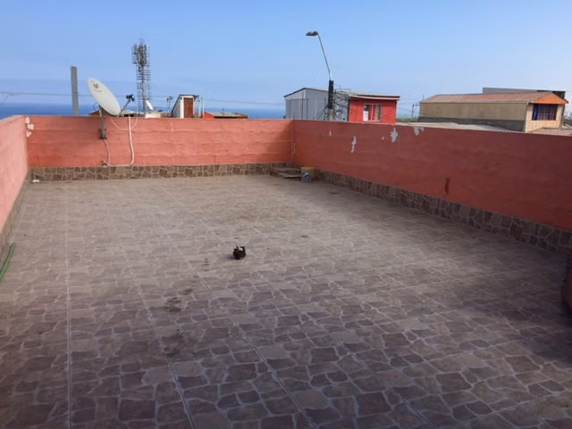 HERMOSA CASA EN SECTOR ALTOS CLUB HÍPICO