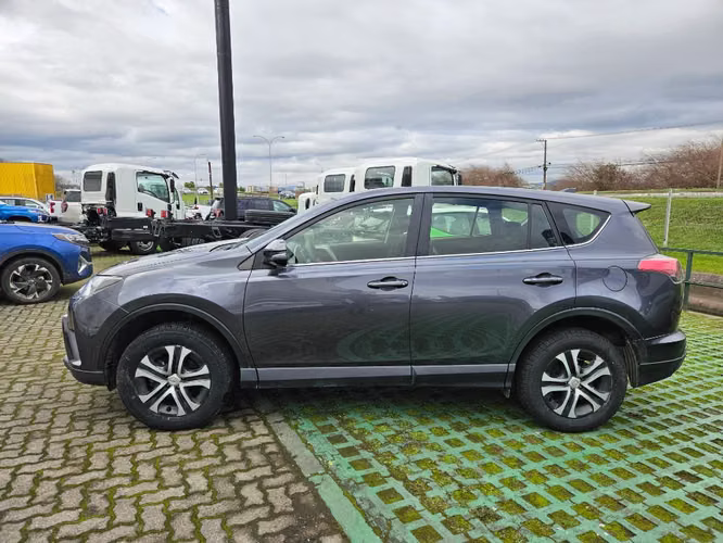 Toyota Rav4 2.0 LE 4X2 CVT AT 5P 2019 - Imagen 8
