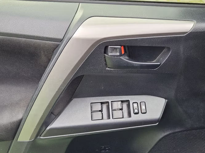 Toyota Rav4 2.0 LE 4X2 CVT AT 5P 2019 - Imagen 15