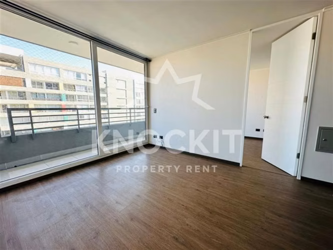 Arriendo Depto con Balcón 2D2B Carlos Valdovinos San Joaquín