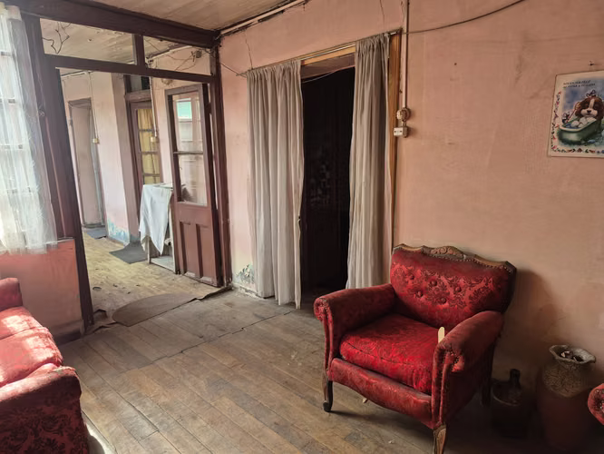 Casa ubicada en Bascuñán 1250