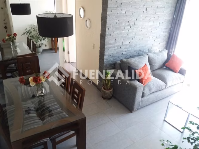 Departamento en venta de 3 dorm. en La Cisterna
