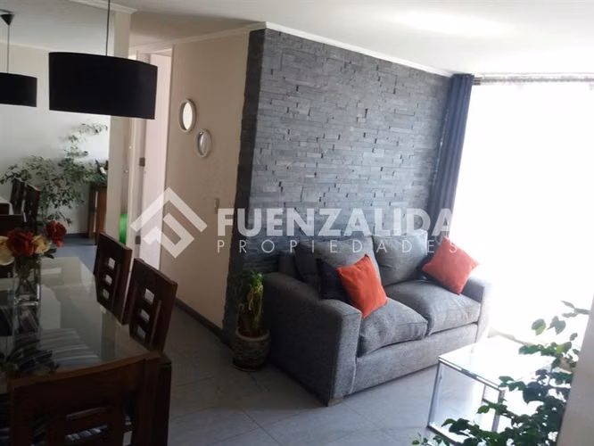 Departamento en venta de 3 dorm. en La Cisterna