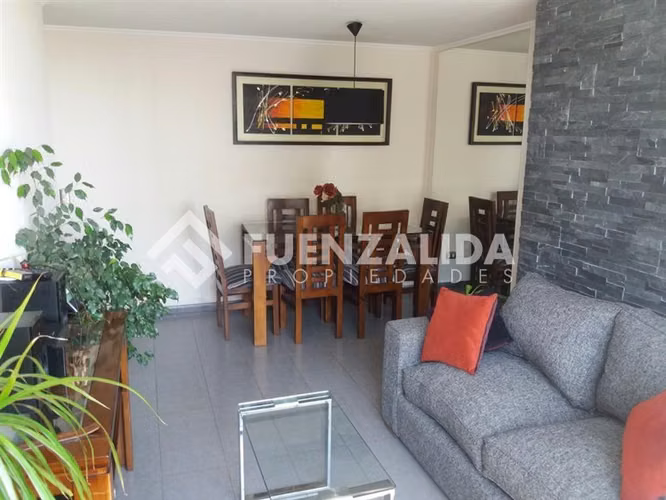 Departamento en venta de 3 dorm. en La Cisterna